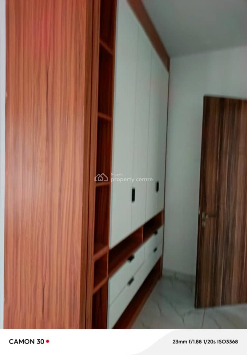 6 Bedroom Detached Duplex, Gra Phase 2, Magodo, Lagos, Detached Duplex for Sale