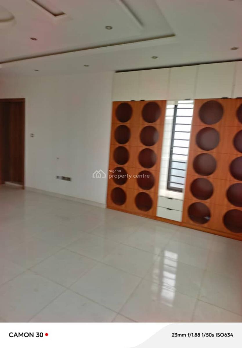 6 Bedroom Detached Duplex, Gra Phase 2, Magodo, Lagos, Detached Duplex for Sale