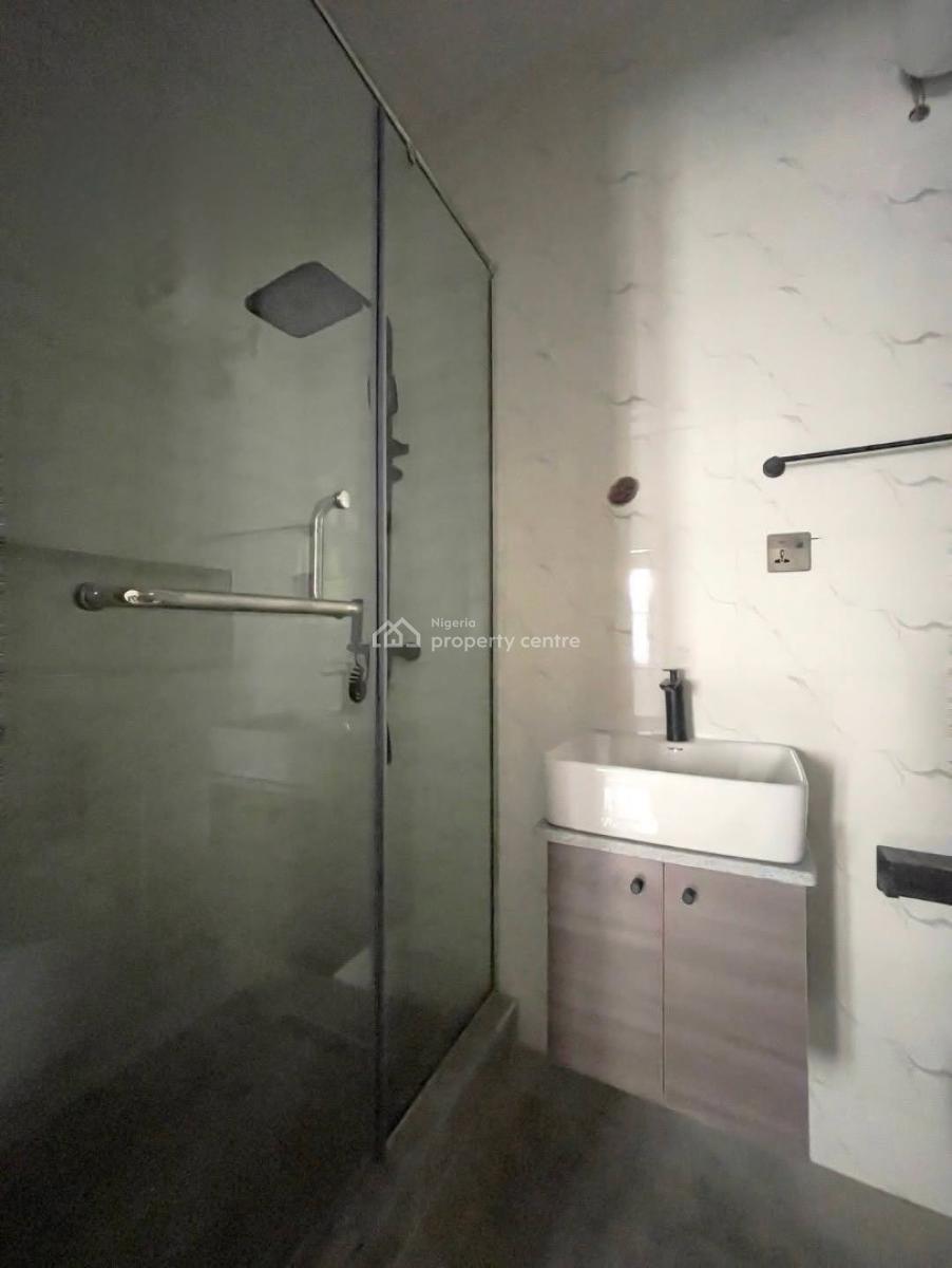 2 Bedroom Apartment Second Floor, Ikate, Lekki, Lagos, Flat / Apartment for Sale