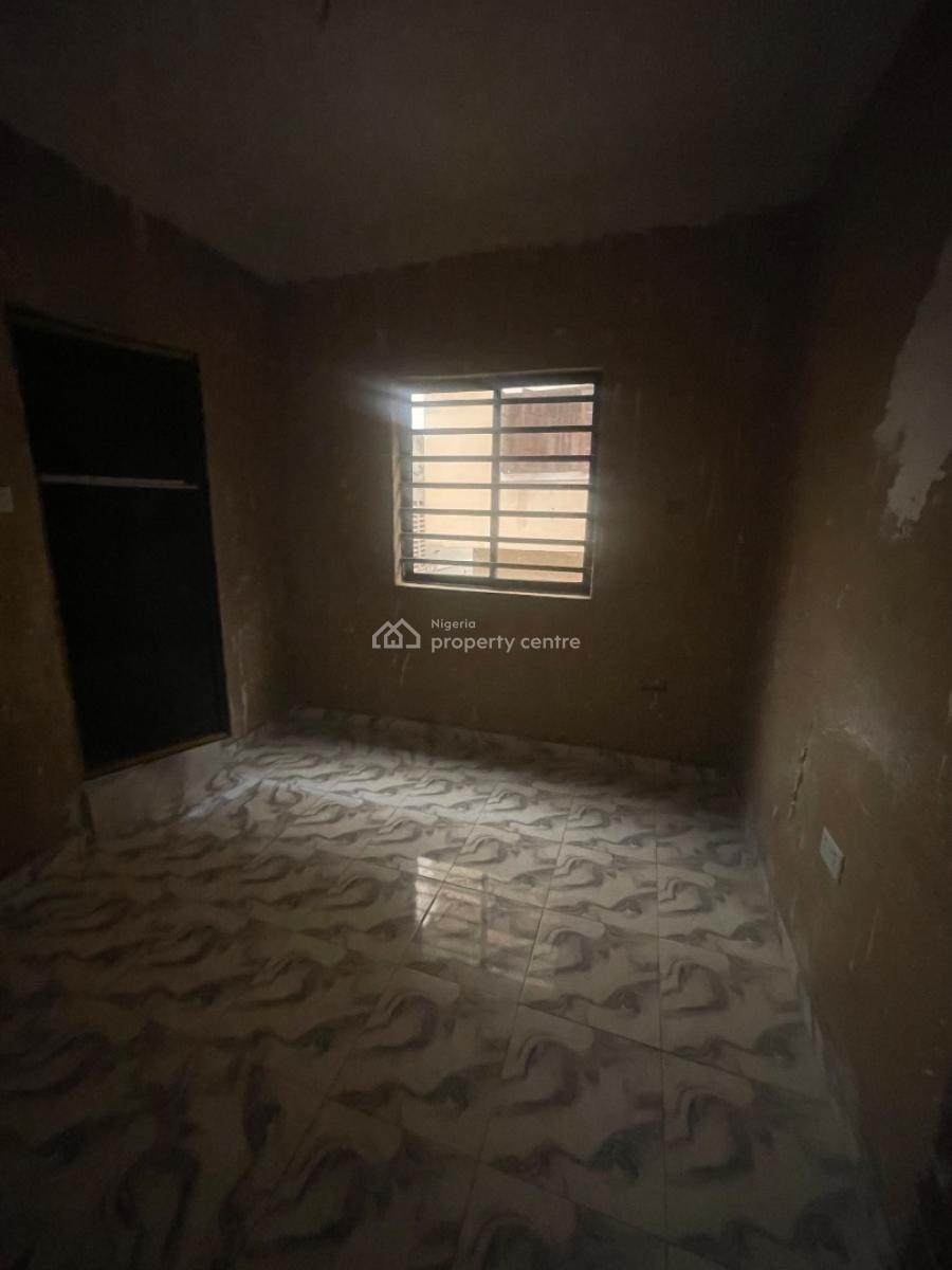 2 Bedroom Apartment, Gated and Serene Environment, Pedro, Gbagada, Lagos, Flat / Apartment for Rent