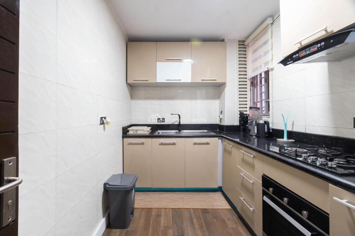 Nicely Furnished Three Bedroom Maisonette Penthouse, Lekki Phase 1, Lekki, Lagos, Flat / Apartment Short Let