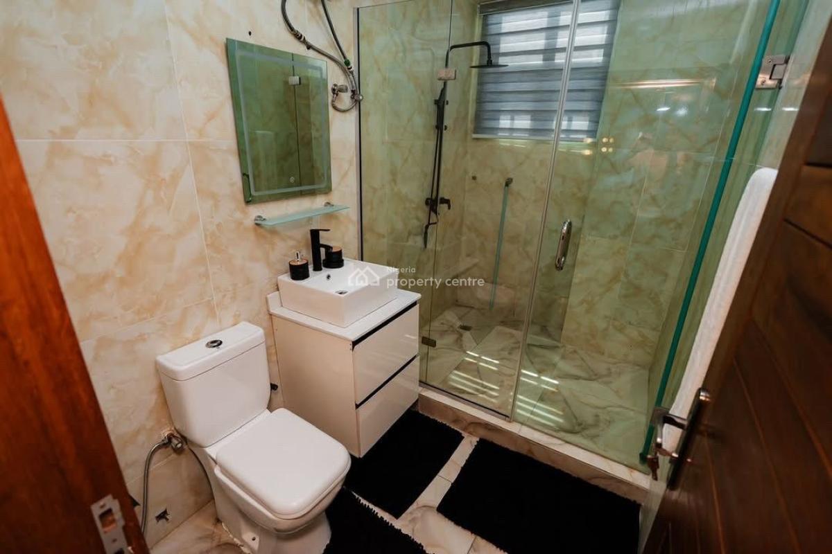 Nicely Furnished Three Bedroom Maisonette Penthouse, Lekki Phase 1, Lekki, Lagos, House Short Let