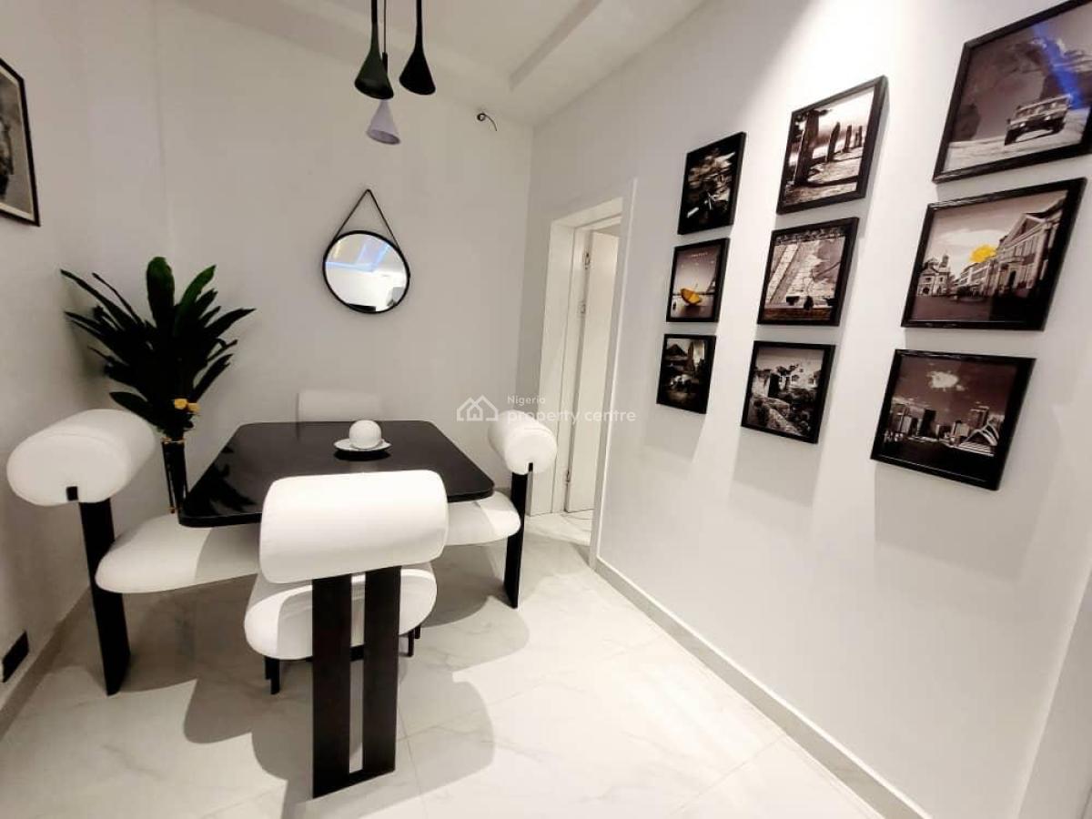a Very Sweet and Spacious Stand Alone Apartment Located in a Serene a, Lekki Phase 1, Lekki, Lagos, Flat / Apartment Short Let