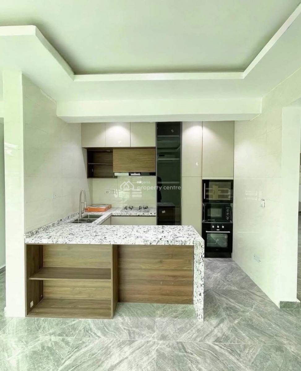 Spacious 3 Bedroom Available, Old Ikoyi, Ikoyi, Lagos, Flat / Apartment for Rent
