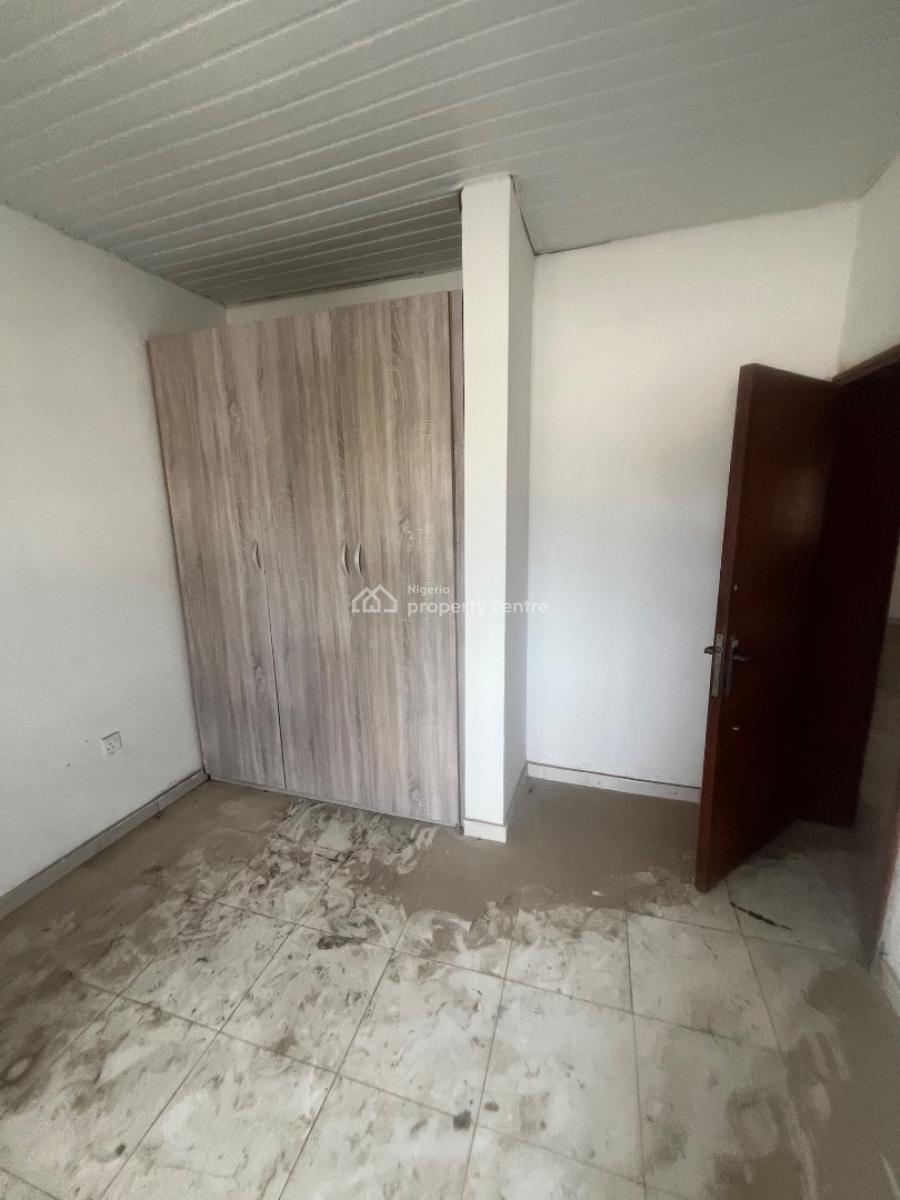 Luxury Spacious Room and Parlor Very Close to The Road, Mobil Road Ilaje, Ajah, Lagos, Mini Flat (room and Parlour) for Sale