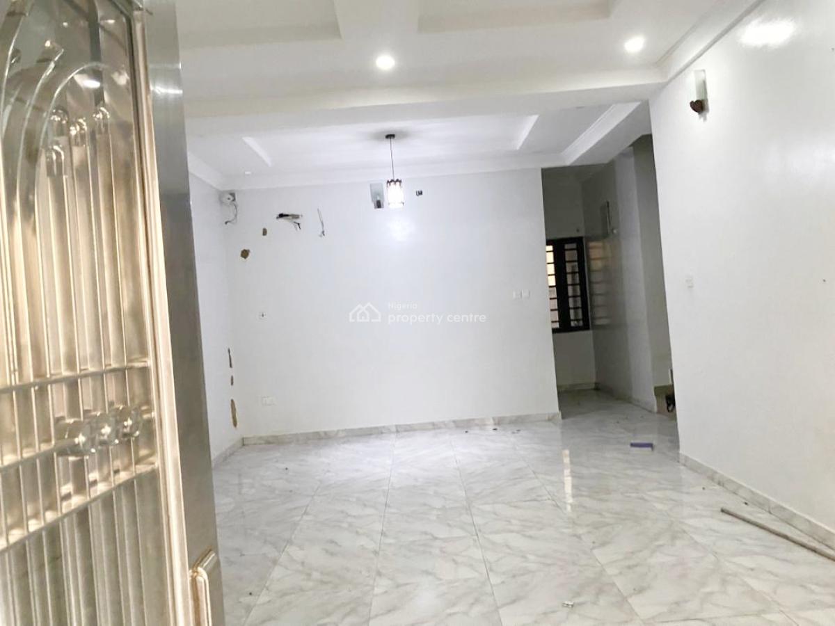 Luxury 4 Bedroom Semi Detached Duplex with Bq, Gra Phase 2, Magodo, Lagos, Semi-detached Duplex for Rent