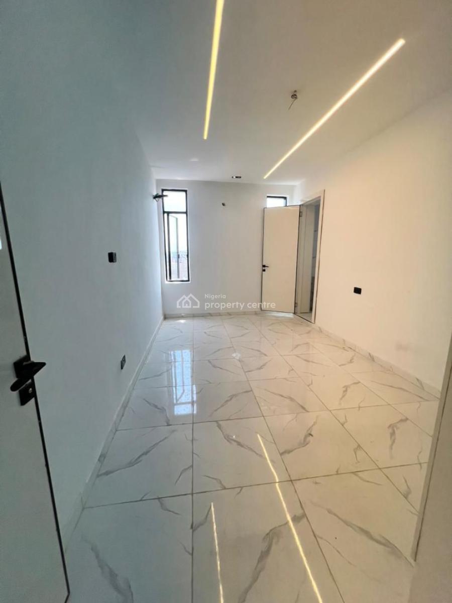Inviting 2 Bedroom Apartment + Pool, Gym, Elevator, Central Gas System, Ikate, Lekki, Lagos, Flat / Apartment for Sale