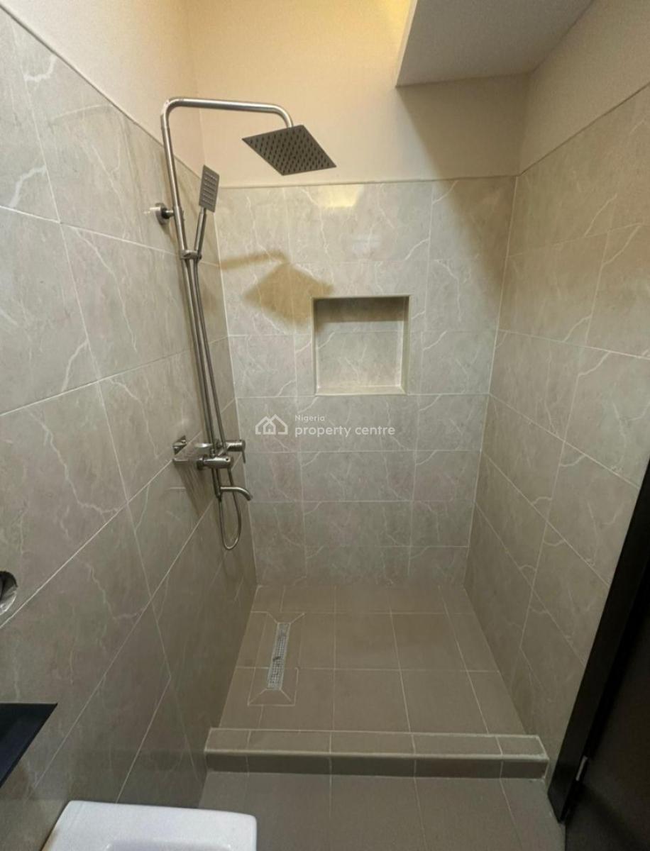 3 Bedroom Apartment with a Bq, Bisola Durosimmi-etti, Lekki Phase 1, Lekki, Lagos, Flat / Apartment for Rent