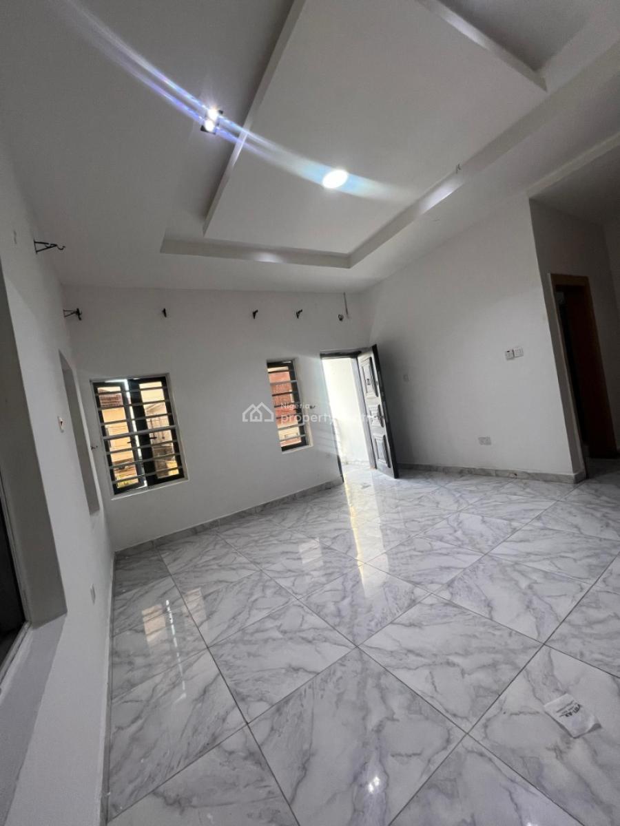 Luxury Shared Apartment Master Bedroom with 24 Hours Light, Van Daniel Estate Orchid Road, Ikota, Lekki, Lagos, Self Contain (single Rooms) for Rent