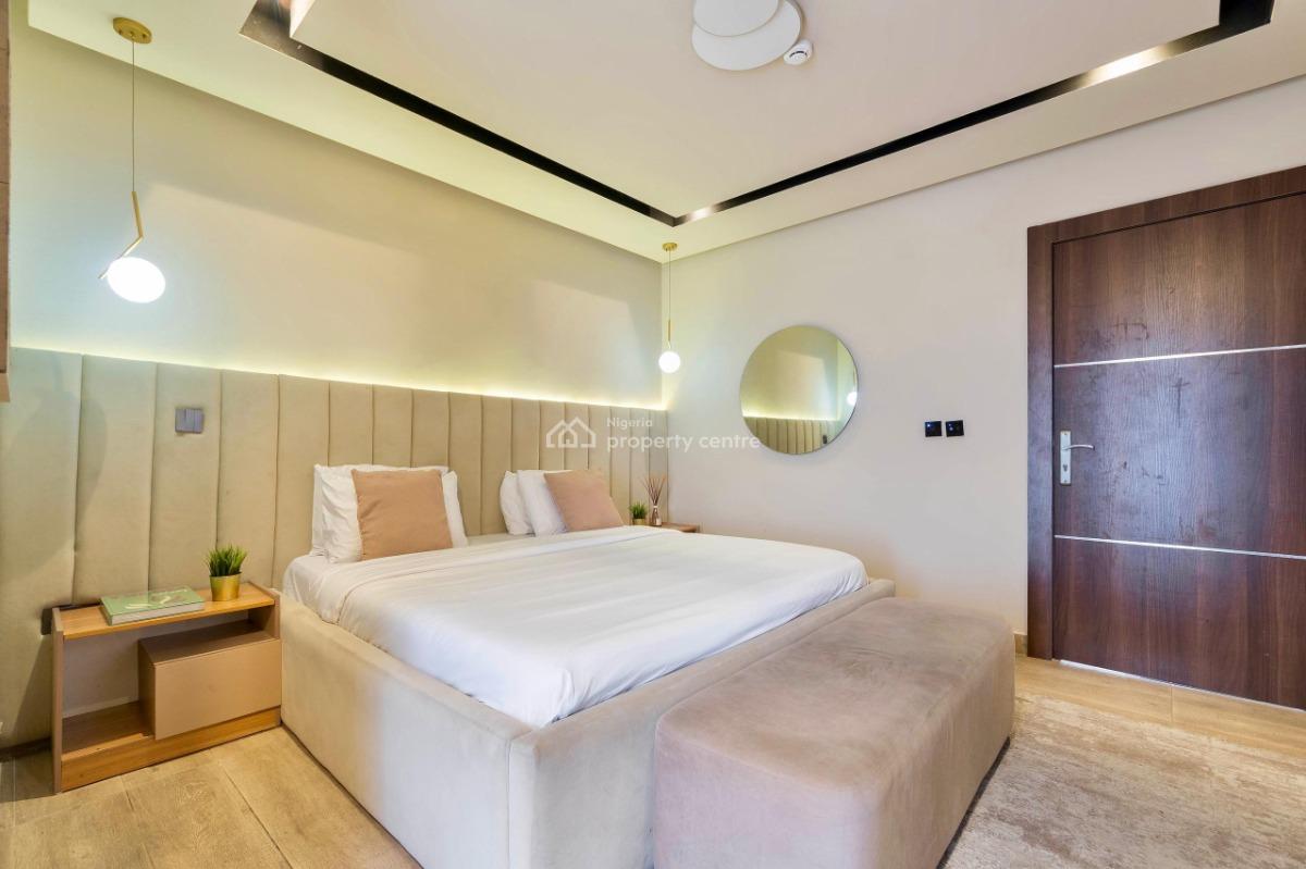 Luxury 3bedroom Joneer Waterfront Apartment, Lekki Phase 1, Lekki, Lagos, Flat / Apartment Short Let