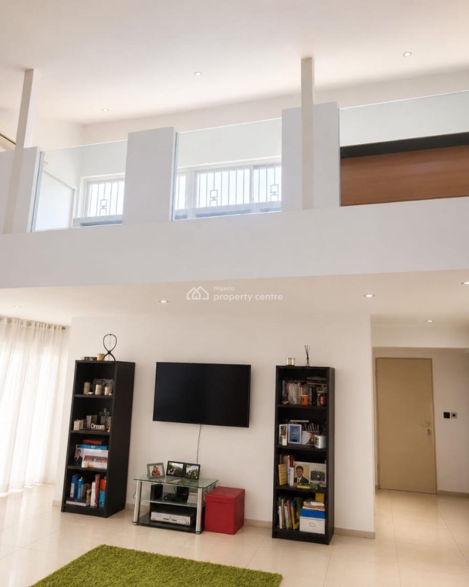 Exquisitely Spacious 5 -bedroom Fully Detached, Lekki, Lagos, Detached Duplex for Sale