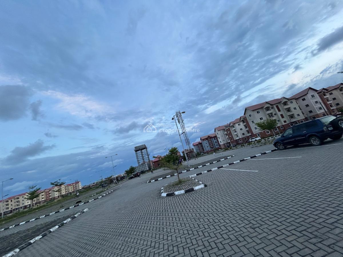 2 Bedroom Apartment, Monastery Road, Sangotedo, Ajah, Lagos, Flat / Apartment for Rent