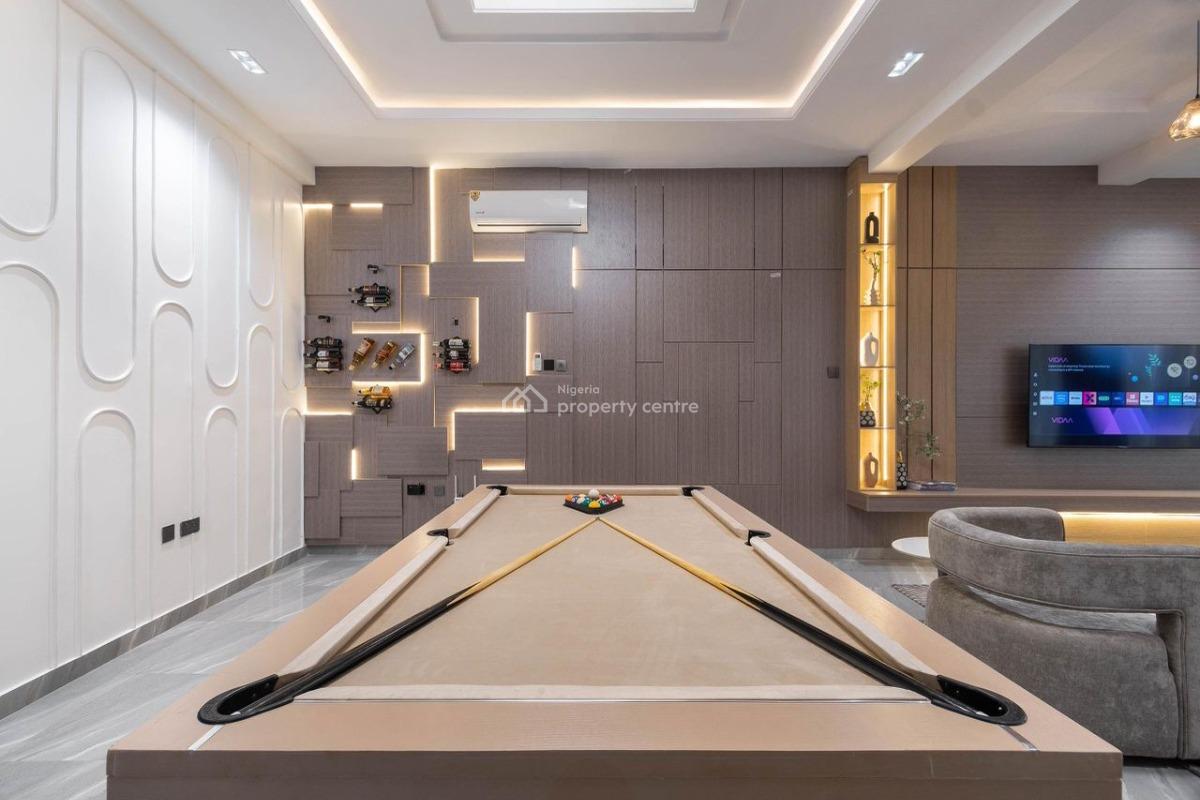 Luxury 2bedroom Penthouse with Gym, Pool & Private Roof Top Lounge,, Lekki Right, Lekki Phase 1, Lekki, Lagos, Flat / Apartment Short Let