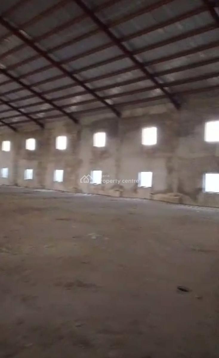 Fully Built Warehouse /factory on Six Plots of Land, Awoyaya, Ibeju Lekki, Lagos, Warehouse for Rent
