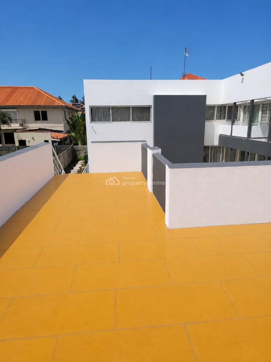 Well Maintained and Luxury 5 Bedroom Fully Detached Family Mansion, Nicon Town, Lekki, Lagos, Detached Duplex for Sale