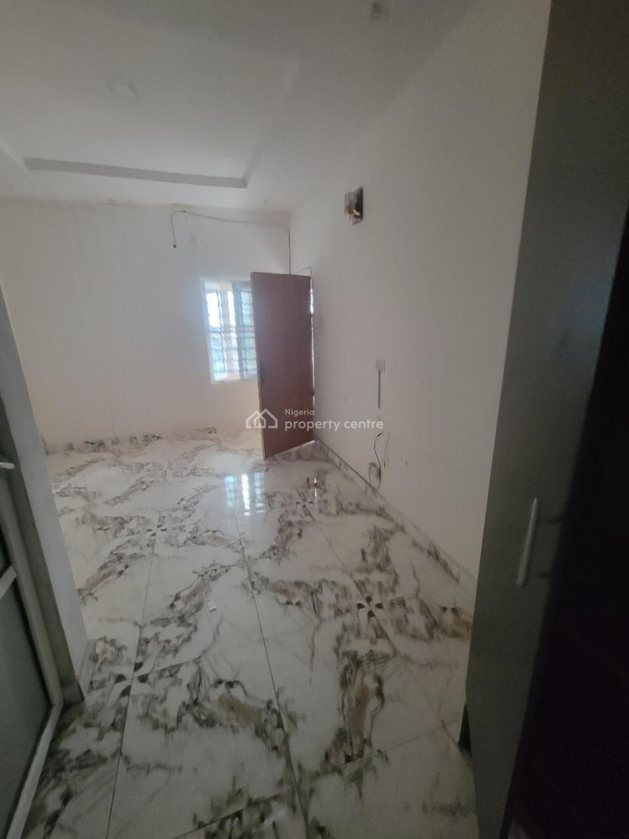 Sharp and Serene 1-bedroom Apartment, Badore, Ajah, Lagos, Mini Flat (room and Parlour) for Rent