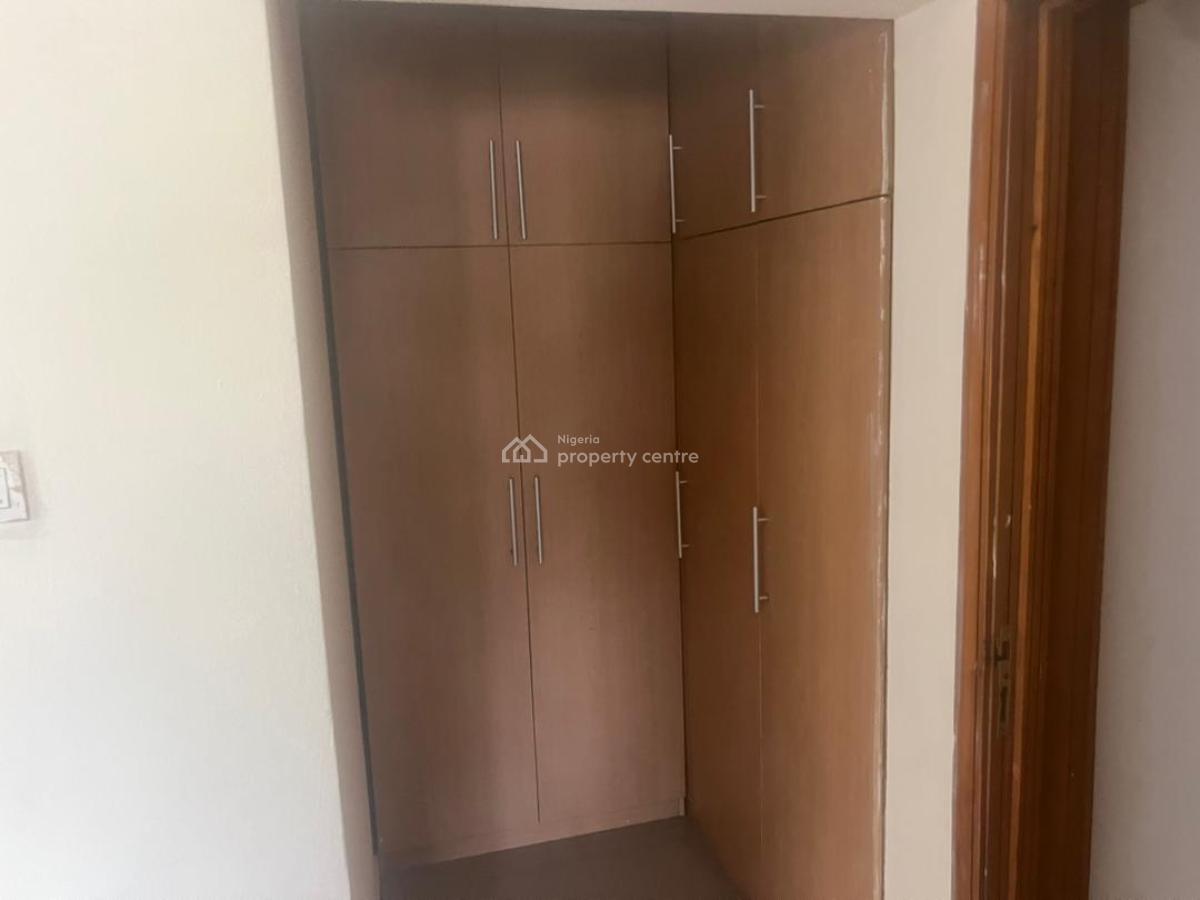 Self Service Self Compound and Spacious 4 Bedroom, Lekki Phase 1, Lekki, Lagos, House for Rent