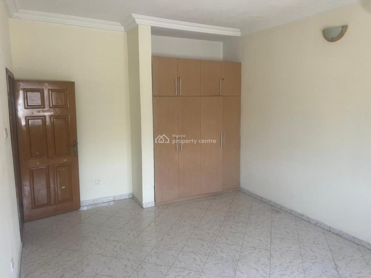 Self Service Self Compound and Spacious 4 Bedroom, Lekki Phase 1, Lekki, Lagos, House for Rent
