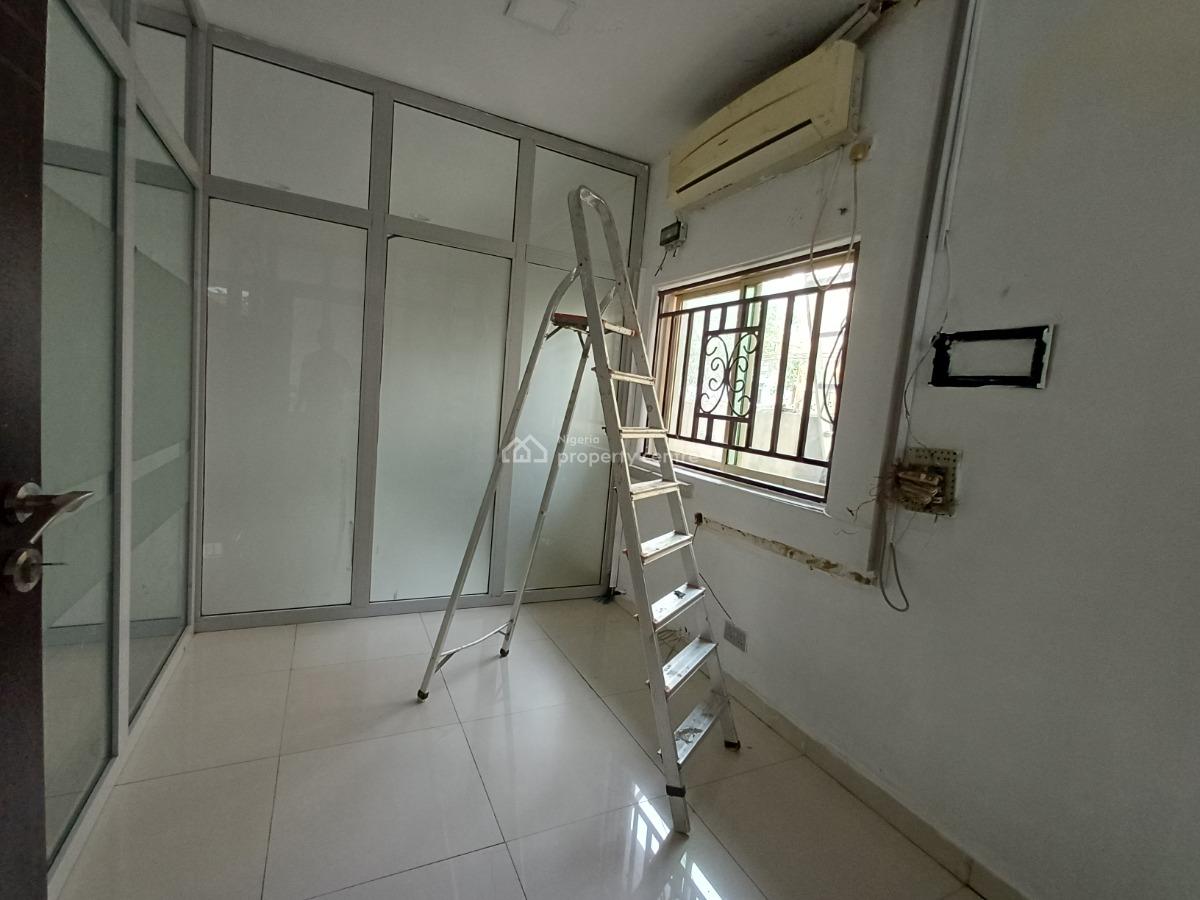 200sqm Office Space on The Ground Floor, Wuse 2, Abuja, Office Space for Rent
