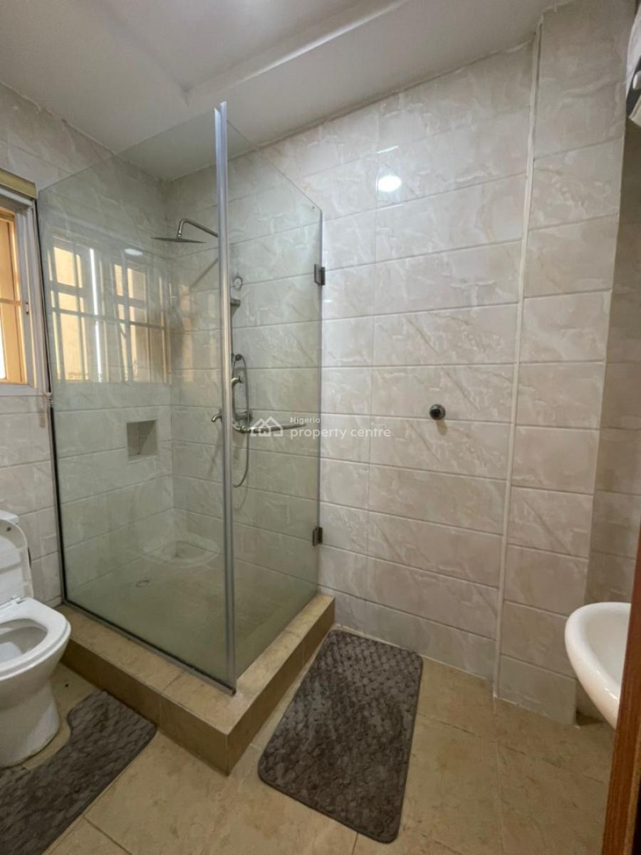 Luxury 3-bedroom Flat +bq with Excellent Facility, Lekki Phase 1, Lekki, Lagos, Flat / Apartment for Rent