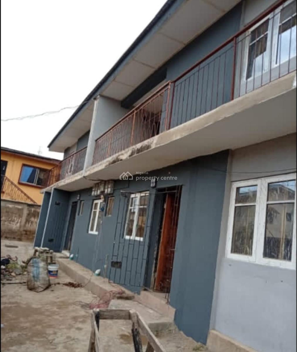 a 4 Unit of 2 Bedroom Flat, Ibadan, Oyo, House for Rent