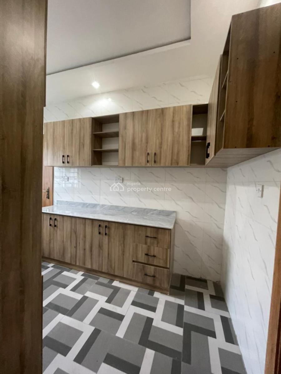 Luxury 3-bedroom Flat with Excellent Facility, Vgc, Lekki, Lagos, Flat / Apartment for Rent