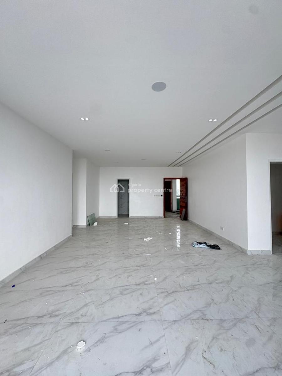 Stunning 2 Bedroom Apartment, Close to Admiralty Way, Lekki Phase 1, Lekki, Lagos, Block of Flats for Sale