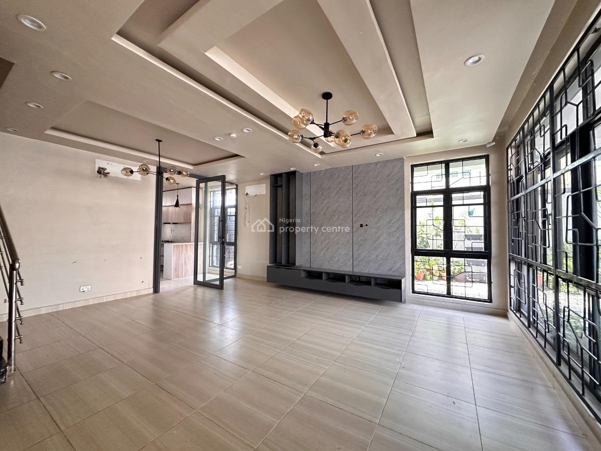 4 Bedroom Terrace Duplex Available, Lekki Phase 1, Lekki, Lagos, Terraced Duplex for Rent