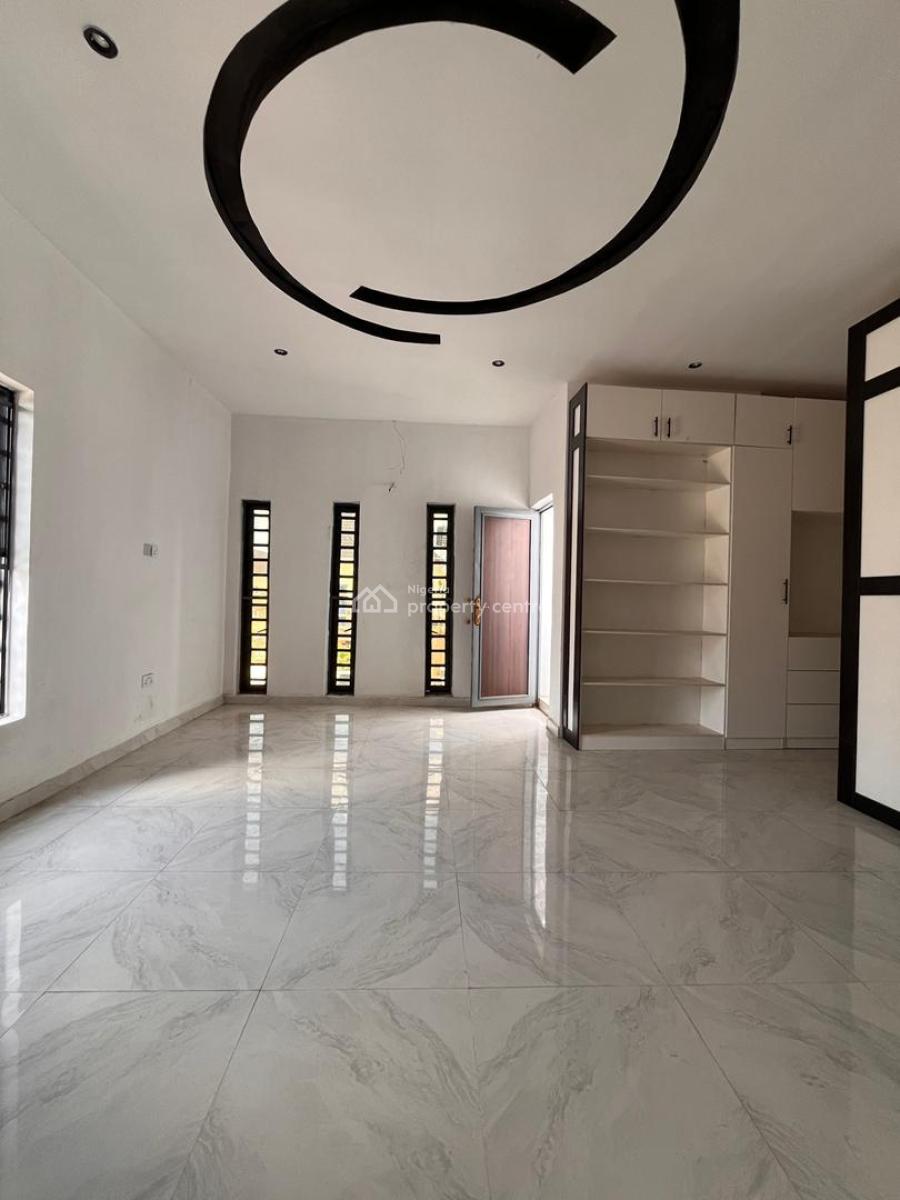 4 Bedroom Detached Duplex with a Bq, Maryland, Lagos, Semi-detached Duplex for Sale