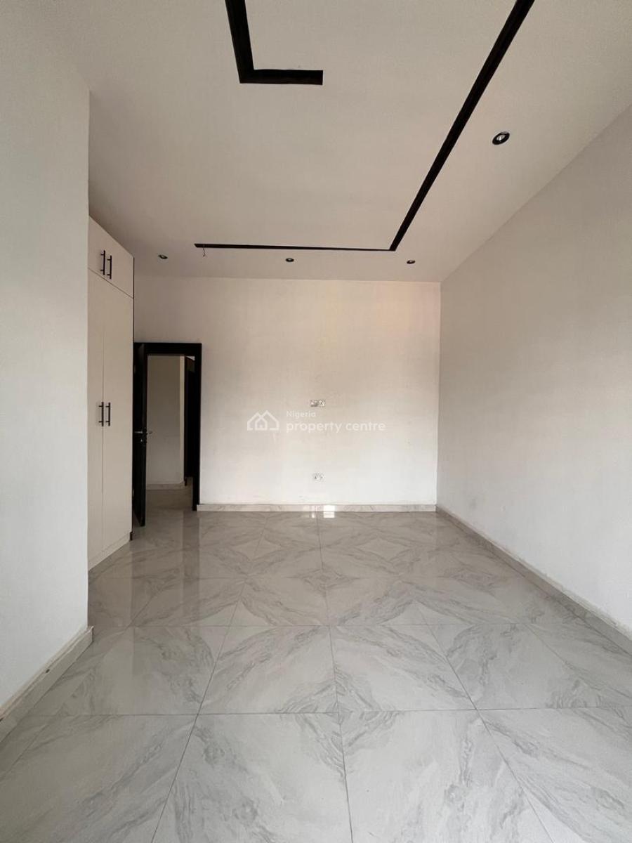4 Bedroom Detached Duplex with a Bq, Maryland, Lagos, Semi-detached Duplex for Sale