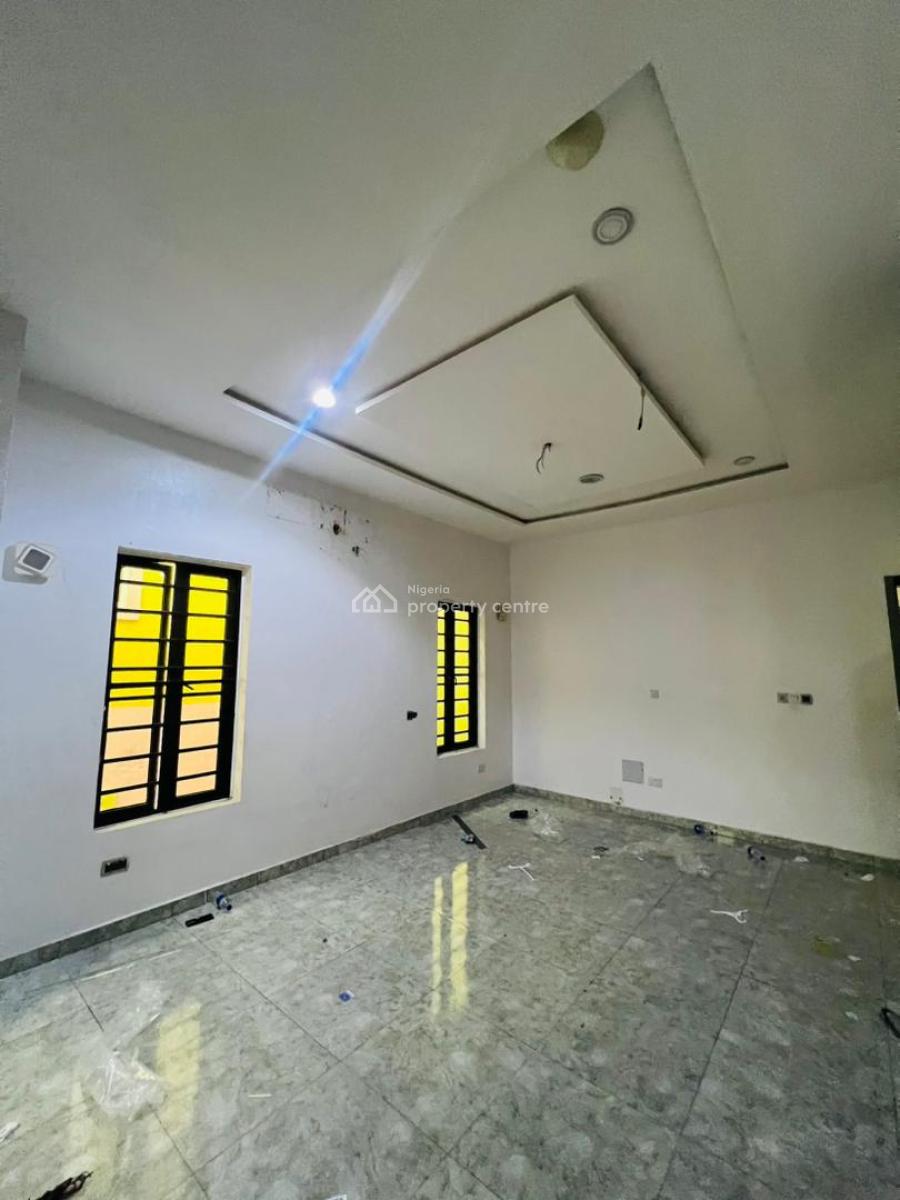 Luxury 4 Bedrooms Semi-detached Duplex + Bq with Excellent Facility, Lekki, Lagos, Semi-detached Duplex for Rent