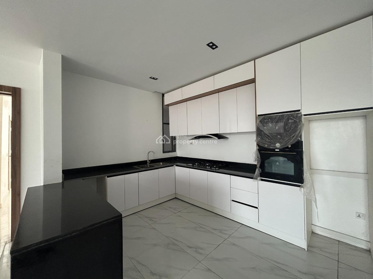 Luxury 2-bedroom Furnished Apartment, Lekki Phase 1, Lekki, Lagos, Flat / Apartment for Sale