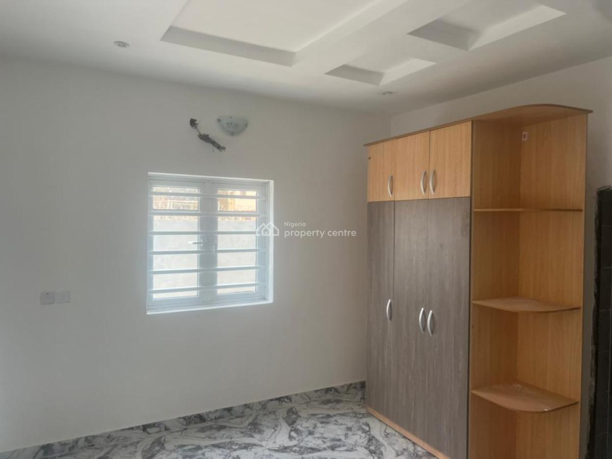 Newly Built Spacious 3 Bedroom Apartment, Sangotedo, Ajah, Lagos, Flat / Apartment for Rent