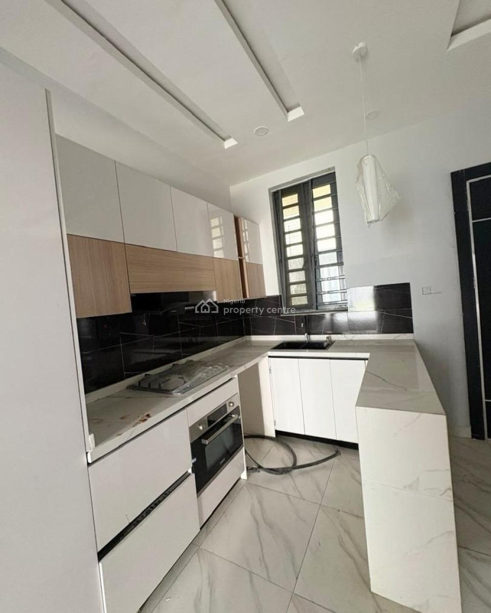 Standard 2 Bedroom Apartment with Pool in a Secured Environment, Ikate, Lekki, Lagos, Flat / Apartment for Rent