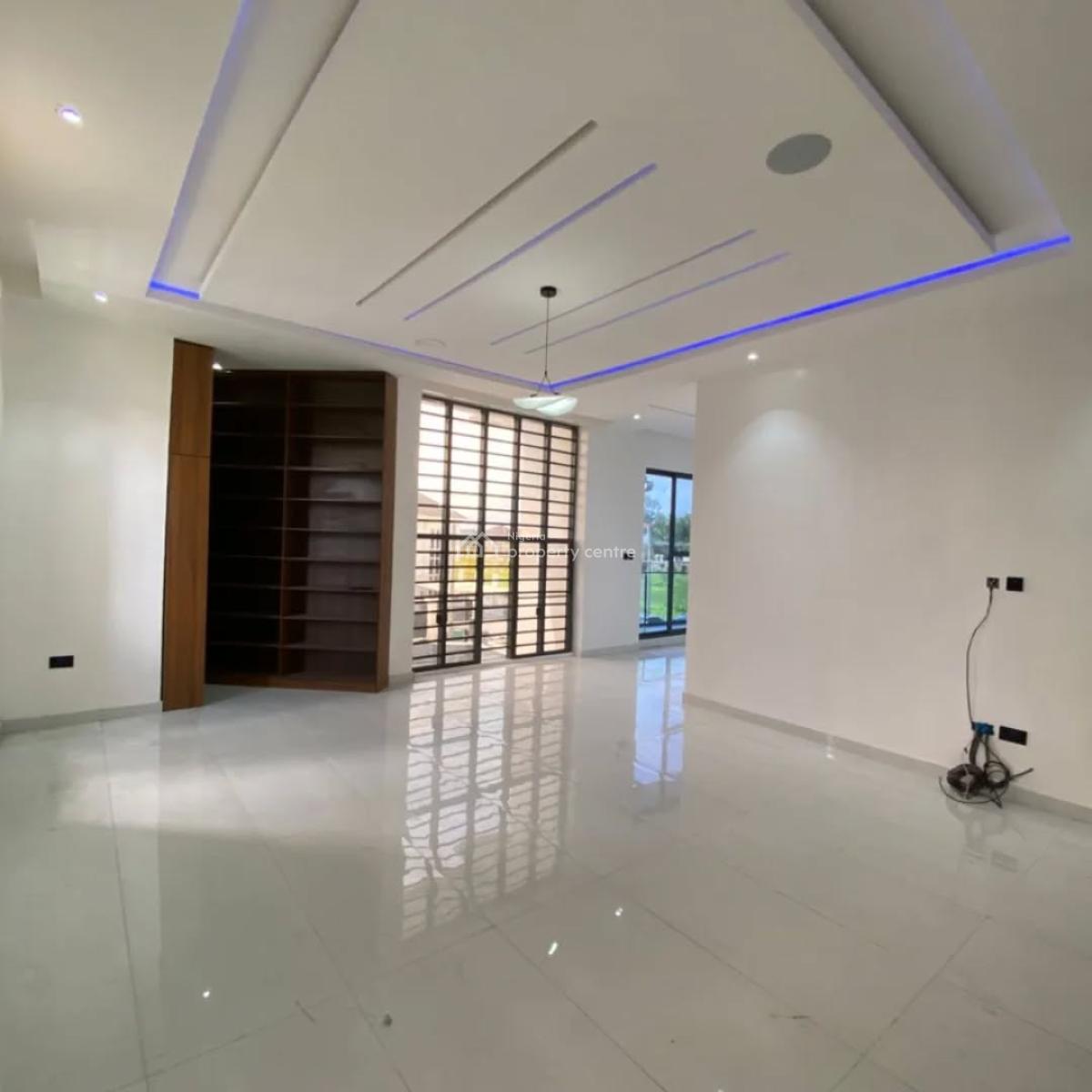 5 Bedroom Detached Duplex with 2 Bq, Fountain Spring Ville Estate, Sangotedo, Ajah, Lagos, Detached Duplex for Sale