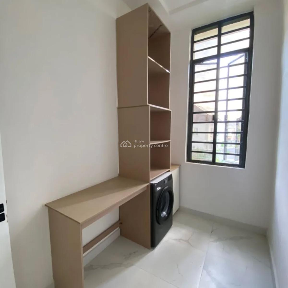 5 Bedroom Detached Duplex with 2 Bq, Fountain Spring Ville Estate, Sangotedo, Ajah, Lagos, Detached Duplex for Sale
