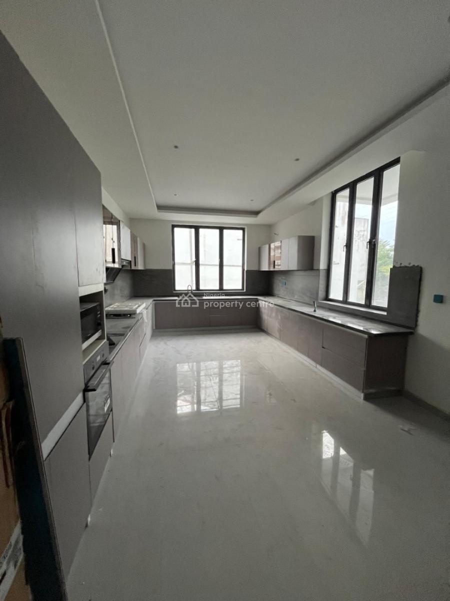 Spacious Massive Luxury 5 Bedroom Fully Detached, Secure Estate Banana Island Ikoyi Lagos, Banana Island, Ikoyi, Lagos, Detached Duplex for Sale