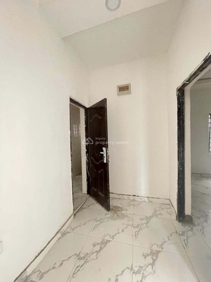 Luxury One Bedroom Apartment with Two Toilets, Ajah, Lagos, Mini Flat (room and Parlour) for Sale