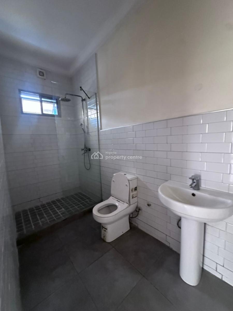 Newly Built Spacious 3bedroom Apartment with One Bedroom B.q, Off Eric Moore Road Surulere, Lagos, Surulere, Lagos, Flat / Apartment for Sale