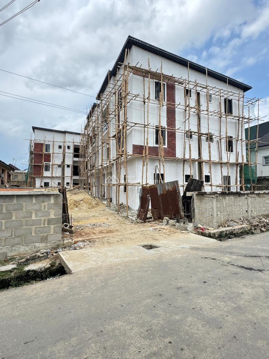 Beautiful Super Spacious 3 Bedroom Apartment in a Good Neighborhood, Surulere, Lagos, Flat / Apartment for Sale