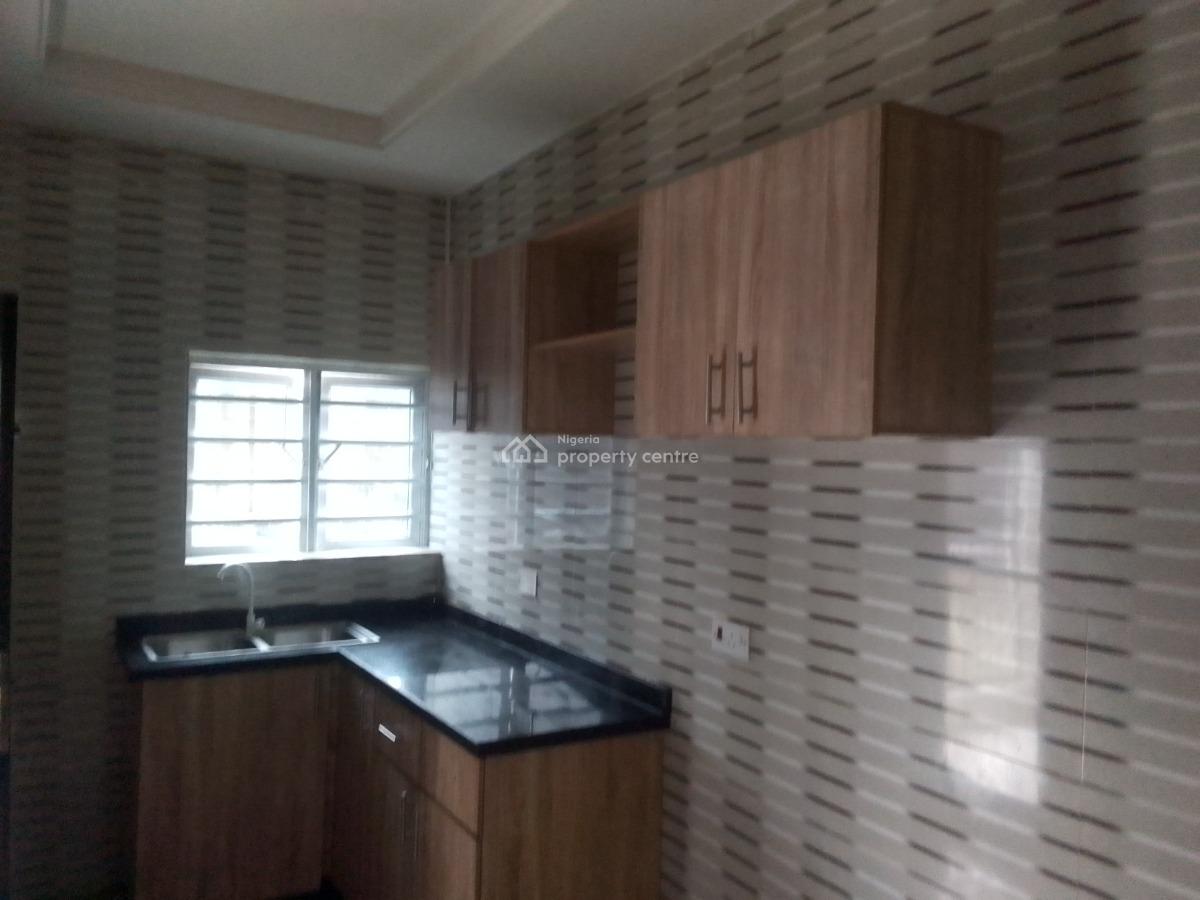 Spacious Luxury 2 Bedroom Flat with Excellent Features, Victory Estate Rd, Ogombo, Ajah, Lagos, Flat / Apartment for Rent
