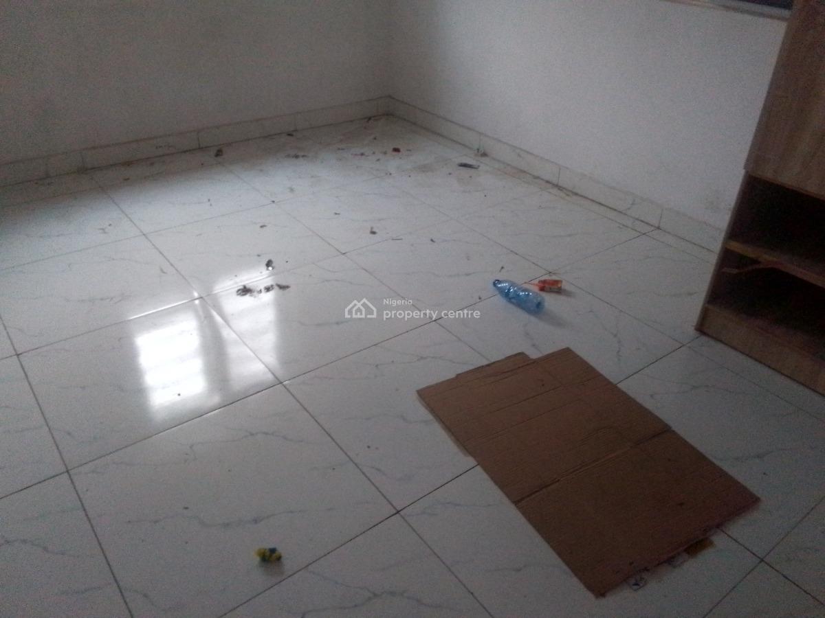 Spacious Luxury 2 Bedroom Flat with Excellent Features, Victory Estate Rd, Ogombo, Ajah, Lagos, Flat / Apartment for Rent