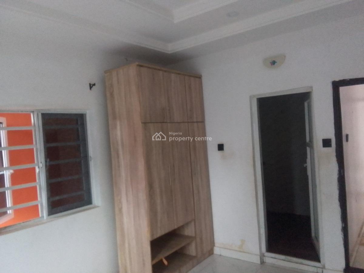 Spacious Luxury 2 Bedroom Flat with Excellent Features, Victory Estate Rd, Ogombo, Ajah, Lagos, Flat / Apartment for Rent