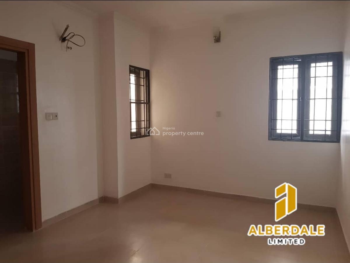 Nicely Built  Semi-detached 4-bedroom Duplex, Lekki Phase 1, Lekki, Lagos, Detached Duplex for Rent