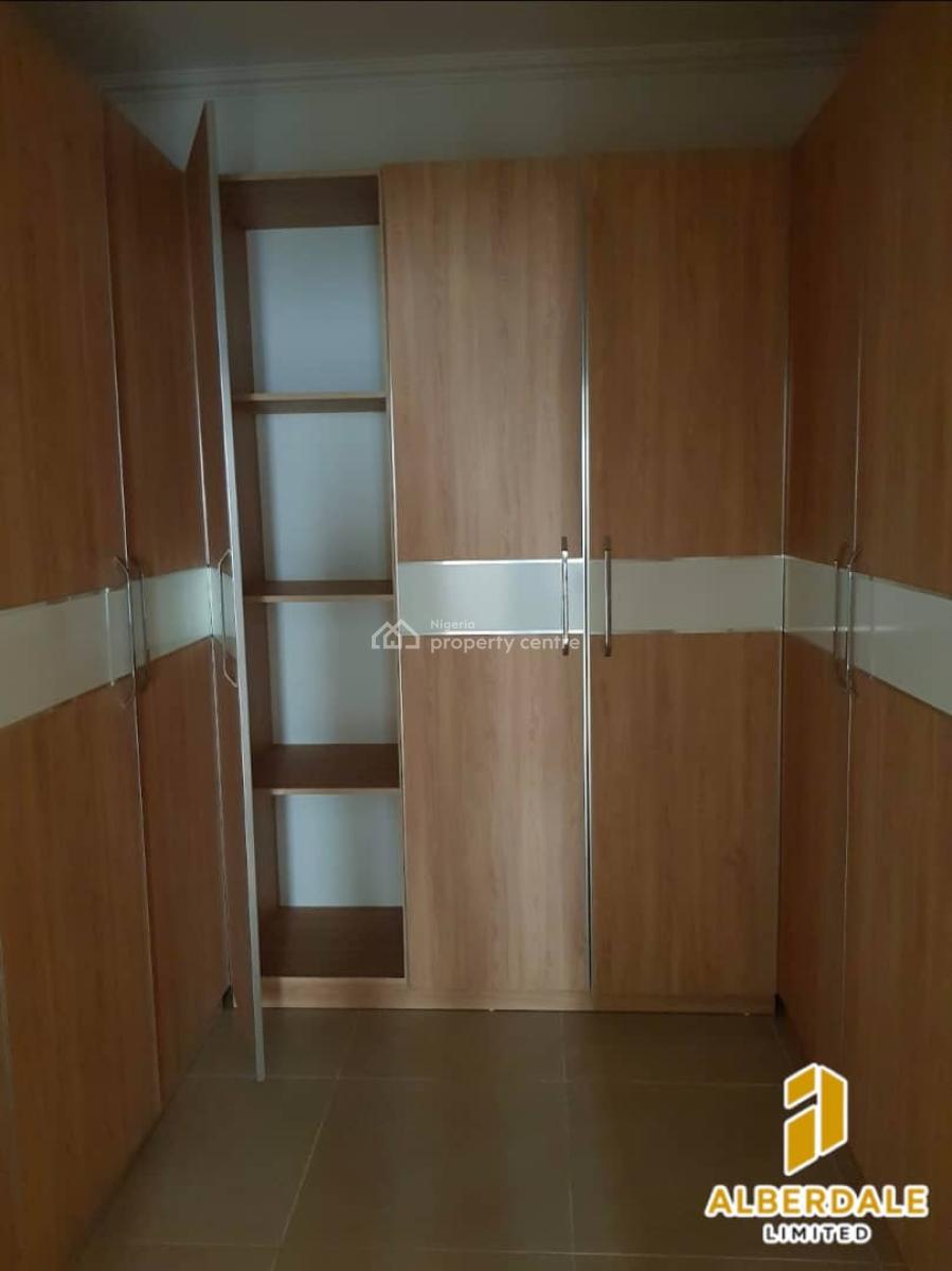Nicely Built  Semi-detached 4-bedroom Duplex, Lekki Phase 1, Lekki, Lagos, Detached Duplex for Rent