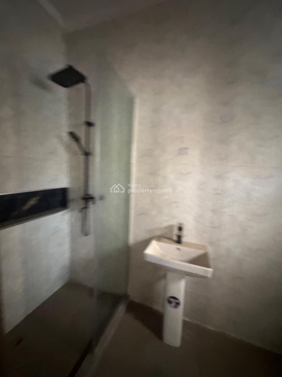 Excellent Spacious 5 Bedroom Terrace Duplex with Bq, Asokoro District, Abuja, Terraced Duplex for Rent