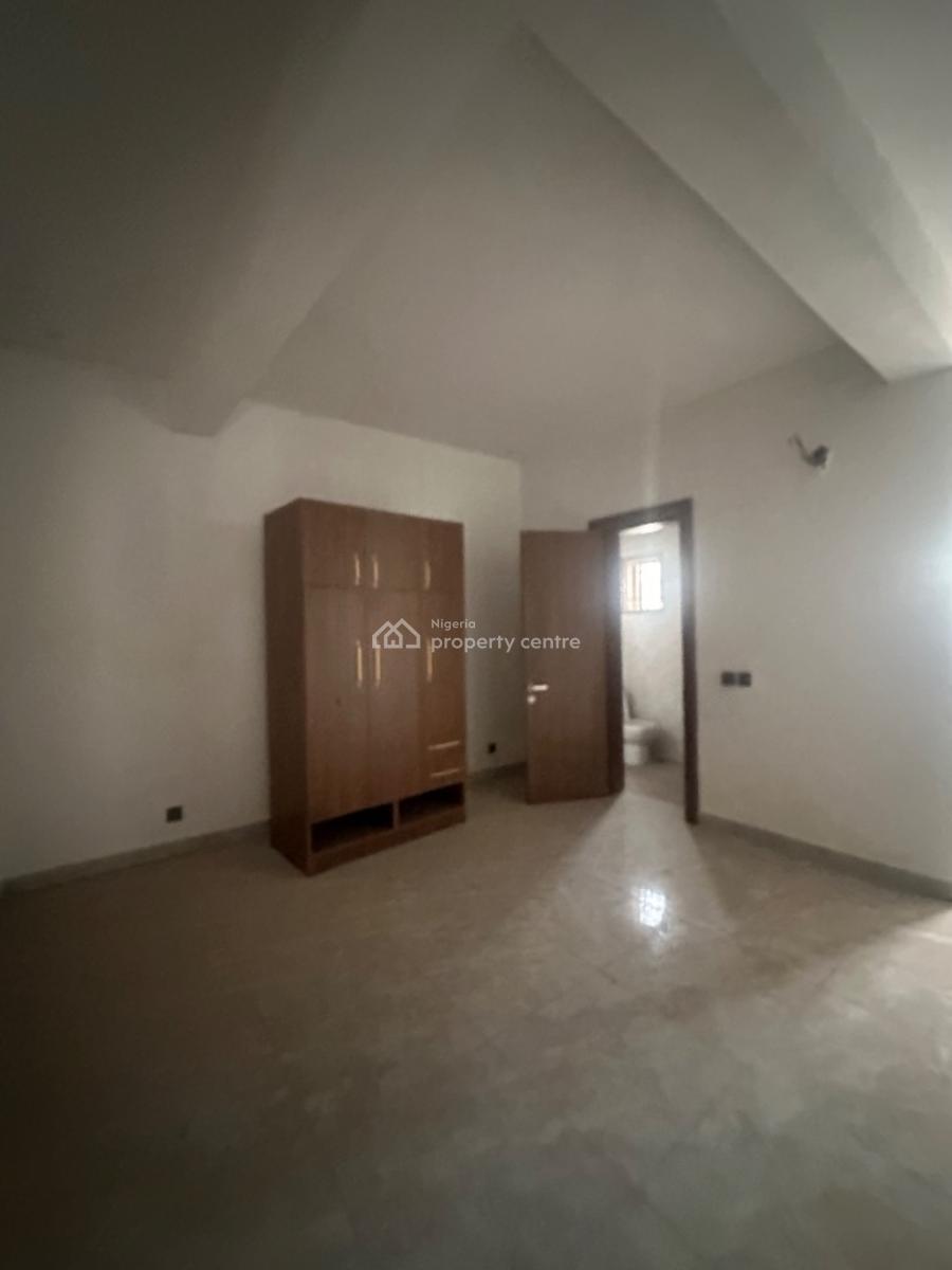 Excellent Spacious 5 Bedroom Terrace Duplex with Bq, Asokoro District, Abuja, Terraced Duplex for Rent