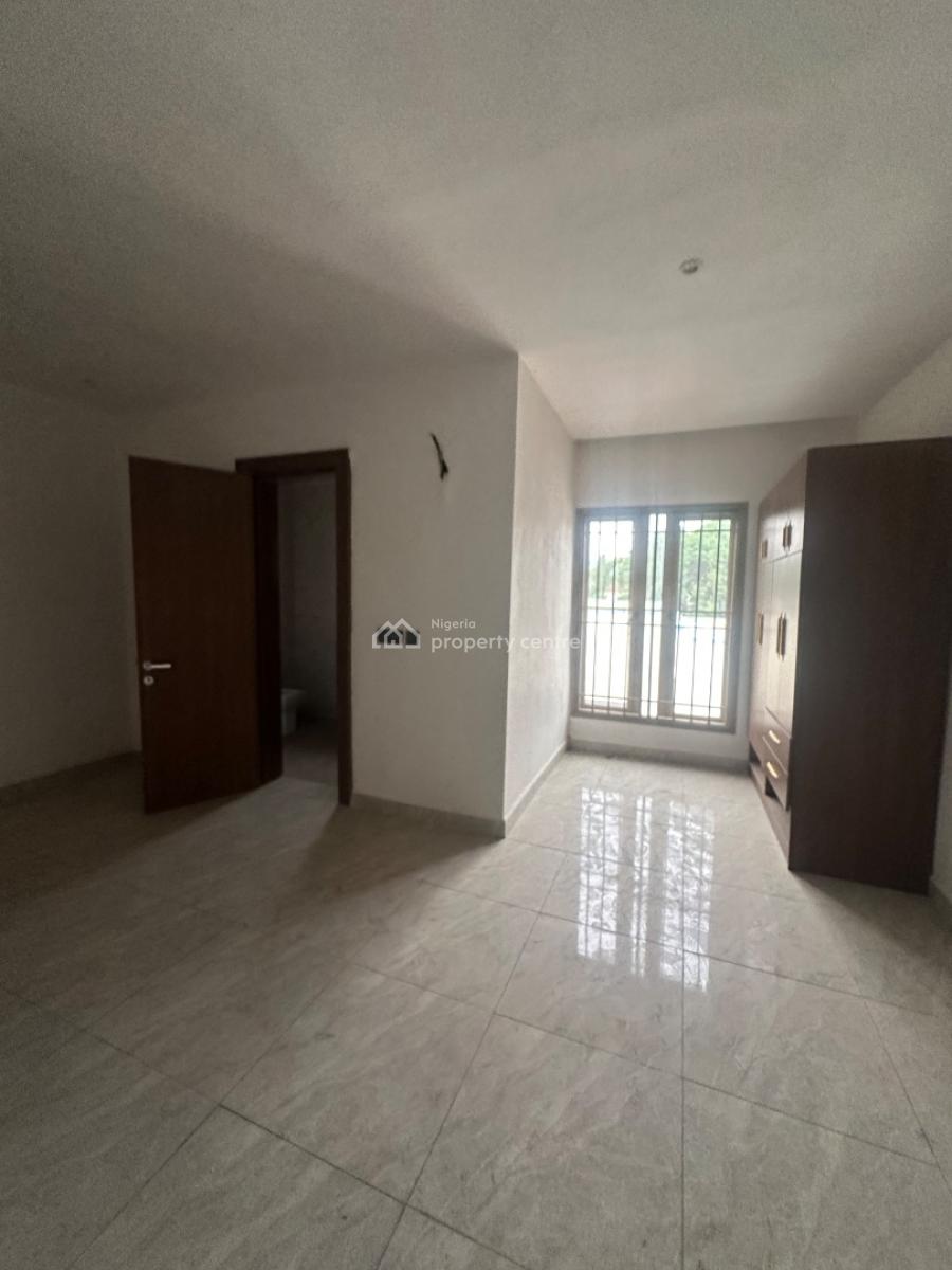 Excellent Spacious 5 Bedroom Terrace Duplex with Bq, Asokoro District, Abuja, Terraced Duplex for Rent