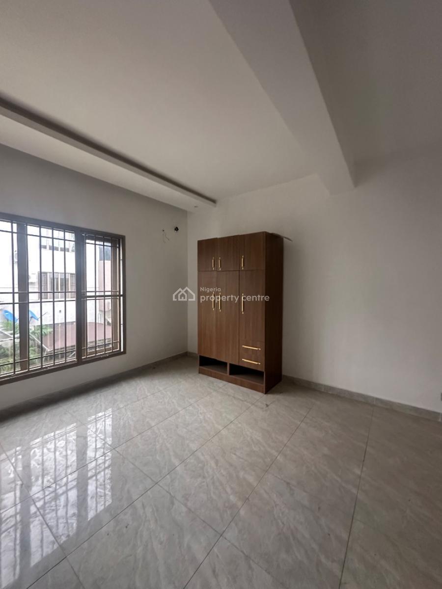 Excellent Spacious 5 Bedroom Terrace Duplex with Bq, Asokoro District, Abuja, Terraced Duplex for Rent
