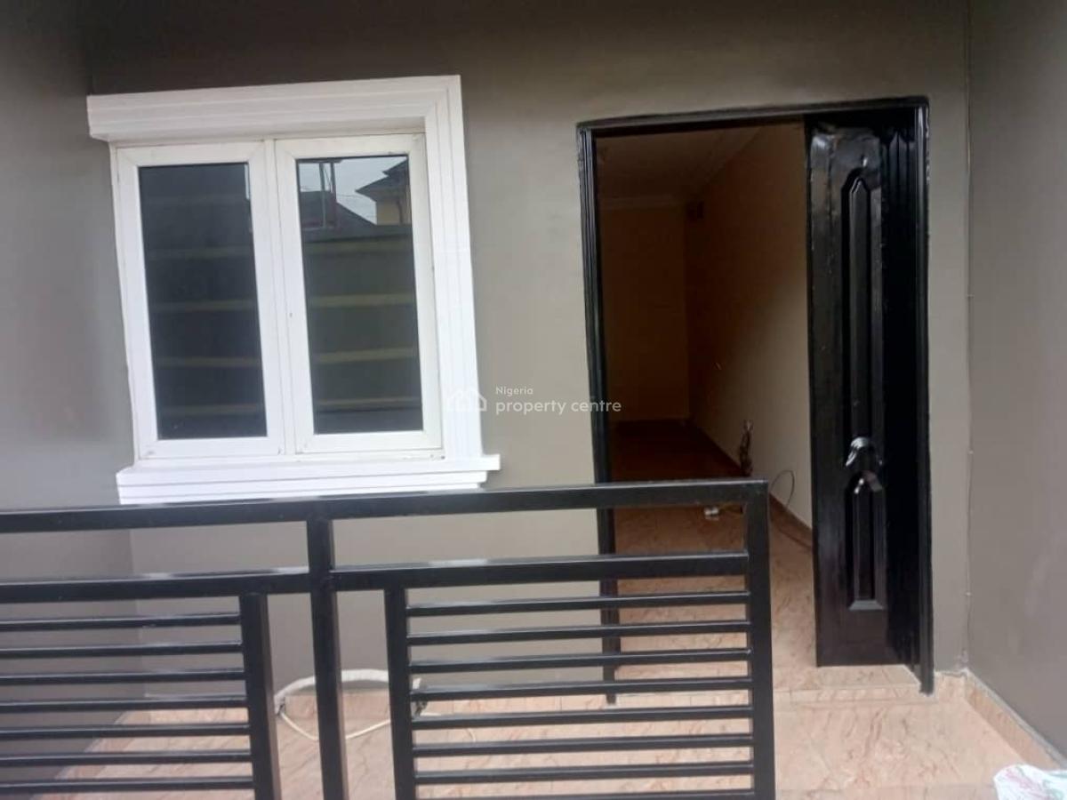 Luxury Pop 3 Bedroom En Suite Two in a Compound, Short Drive From Magodo Gra, Opic, Isheri North, Lagos, Flat / Apartment for Rent